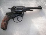 RUSSIAN MODEL 1895 MILITARY REVOLVER CALIBER 7.62X38R 1941 PRODUCTION - 2 of 9