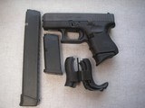 GLOCK MODEL G26 GEN4 CAL. 9mm IN LIKE NEW ORIGINAL CONDITION WITH 2-10 RDS & 1-30 RGS MAGS - 4 of 20
