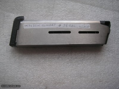 WILSON COMBAT CALIBER 45 ACP 7 ROUNDS FACTORY IN LIKE NEW CONDITION STAINLESS MAGAZINE