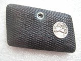 COLT MODEL 1908 CALIBER 25ACP FACTORY ORIGINAL GRIPS IN VERY GOOD CONDITION - 3 of 6