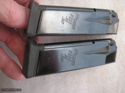 SIGARMS MODEL 229 CALIBERS 40S&W & 357SIG FACTORY ORIGINAL EXCELLENT CONDITION MAGAZINES