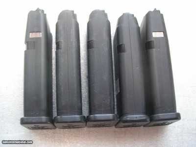 GLOCK ORIGINAL FACTORY MAGAZINES CALIBER 9 mm & 40 S&W IN LIKE NEW EXCELLENT CONDITION