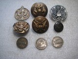 US MILITARY WW1 AND WW2 BADGES AND BATTON IN VERY GOOD ORIGINAL CONDITION - 4 of 10