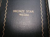 VINTADGE US MILITARY WW2 BRONZE STAR MEDAL WITH REPRIZENTATION CASE IN VERY GOOD CONDITION - 9 of 16
