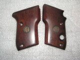 BERETTA 21A 'BOBCAT WITH TWO 8 ROUNDS MAGAZINES AND 2 SETS OF GRIPS IN LIKE NEW CONDITION - 3 of 18