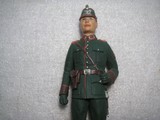 NAZI'S WW2 OFFICER UNIFORM CLOTHING 9 INCHES TALL HIGH QUALITY STATURE IN NICE CONDITION - 3 of 18