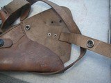 Leather shoulder pistol or revolver holster in very good quality and condition - 8 of 11
