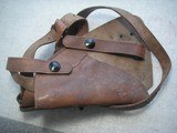 Leather shoulder pistol or revolver holster in very good quality and condition - 7 of 11