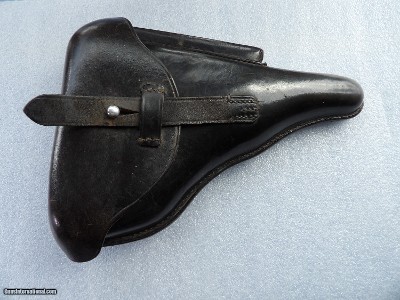 1940 POLICE LUGER HOLSTER IN VERY GOOD CONDITION