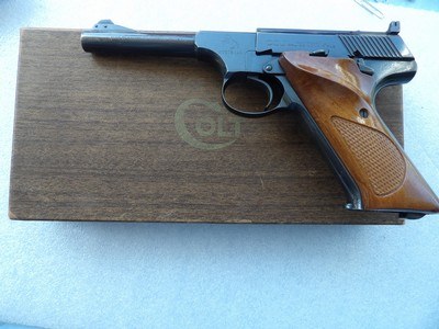 COLT WOODSMAN 3RD SERIES .22 LR IN EXCELLENT CONDITION