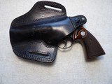 6 REVOLVER HOLSTERS IN EXCELLENT CONDITION - 8 of 19