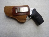 2 REVOLVER HOLSTERS IN EXCELLENT CONDITION - 3 of 12