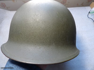 US KOREAN WAR HELMET IN VERY GOOD CONDITION