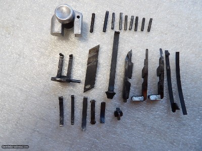 LUGER PISTOL PARTS IN VERY GOOD CONDITION