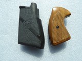 PISTOL & REVOLVER GRIPS - 2 of 20