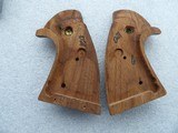 COLT PYTHON GRIPS - 18 of 20