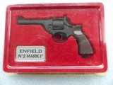 19 REPLICAS OF COLLECTIBLES PISTOLS & REVOLVERS IN 1/2 SCALE DISPLAYS - 15 of 20