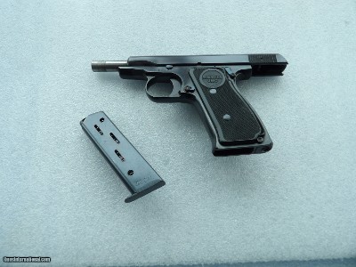 THE REMINGTON MODEL 51 CALIBER 32 ACP PISTOL IN EXCELLENT CONDITION