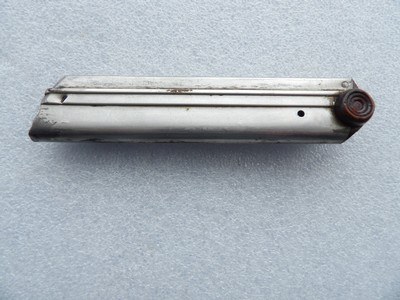 WWI NAVY LUGER MAGAZINE IN GOOD CONDITION S/N 8529 WITH "M" STAMPED