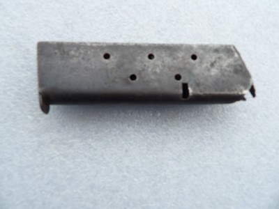 COLT WWII 1911A1 MAGAZINE IN GOOD WORKING CONDITION
