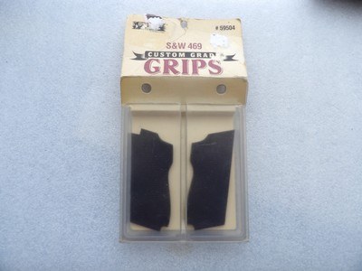 Smith & Wesson 469 & 669 Custom Grade Grips