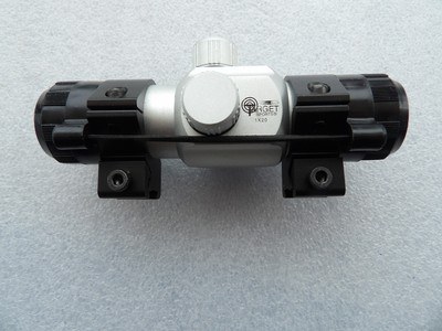 TARGET SPORTS 1X20 RED DOT SIGHT IN NEW CONDITION WITH MOUNT
