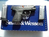 SMITH & WESSON MOD. M&P 9 SHIELD CAL. 9mm IN LIKE NEW IN ORIGINAL BOX - 2 of 20