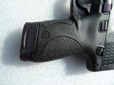 SMITH & WESSON MOD. M&P 9 SHIELD CAL. 9mm IN LIKE NEW IN ORIGINAL BOX - 14 of 20