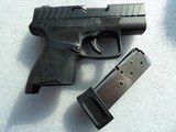 BERETTA APX A1 CARRY SEMY-AUTO 9mm PISTOL IN EXCELLENT ORIGINAL CONDITON - 7 of 19