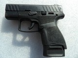 BERETTA APX A1 CARRY SEMY-AUTO 9mm PISTOL IN EXCELLENT ORIGINAL CONDITON - 1 of 19