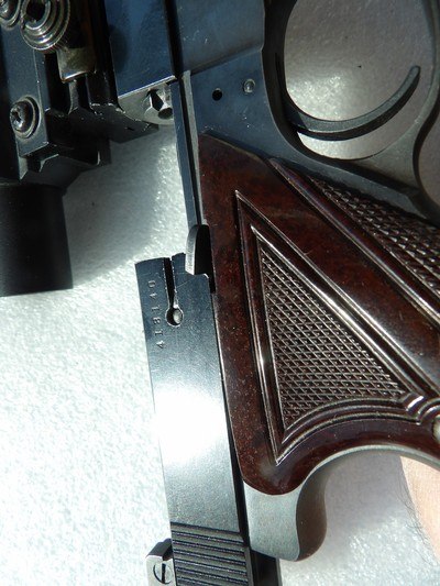 HIGH STANDARD SECOND MODEL OLYMPIC IN EXCELLENT CONDITION CAL .22 SHORT - Image 17 of 20