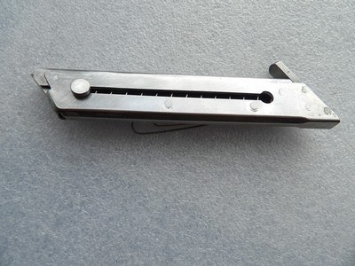 HIGH STANDARD CAL .22LR TWO MAGAZINES IN A VERY GOOD ORIGINAL CONDITION - Image 2 of 18