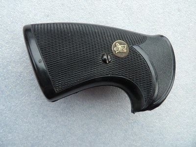 S & W Presentation N frame small 2 by Pachmayr & Colt Single Action Arms revolver right grips - Image 16 of 20