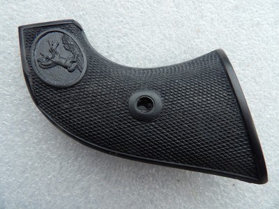 S & W Presentation N frame small 2 by Pachmayr & Colt Single Action Arms revolver right grips - Image 5 of 20
