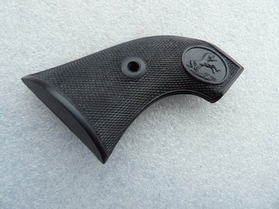 S & W Presentation N frame small 2 by Pachmayr & Colt Single Action Arms revolver right grips - Image 7 of 20