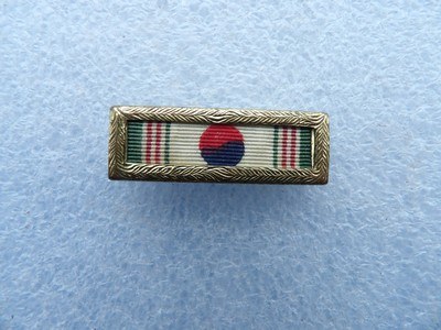 United States Military Ribbon Bars - Image 4 of 5