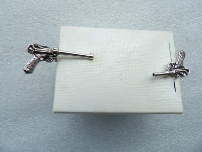 This vintage Swank jewelry set, likely sterling silver based on similar items. - Image 3 of 19