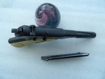 HIGH STANDARD H-D MILITARY PISTOL INEXCELLENT ORIGINAL CONDITION - Image 7 of 13