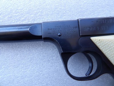 HIGH STANDARD H-D MILITARY PISTOL INEXCELLENT ORIGINAL CONDITION - Image 3 of 13