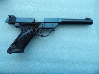 HIGH-STANDARD SUPERMATIC (FIRST MODEL) PISTOL IN VERY GOOD FACTORY CONDITION - Image 14 of 14