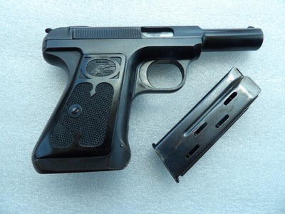 SAVAGE MODEL 1917 CAL 32ACP PISTOL IN RARE 98% FACTORY CONDITION - Image 4 of 18