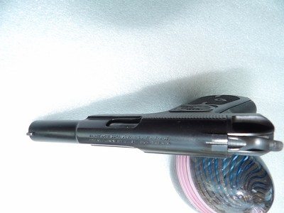 SAVAGE MODEL 1917 CAL 32ACP PISTOL IN RARE 98% FACTORY CONDITION - Image 7 of 18