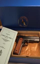 Colt WW1 Reproduction Pistol Model M1911 - 1 of 8