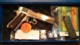 COLT SERIES 70 GOVERNMENT MODEL 45ACP Stainless O1070A1CS - 1 of 1