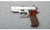 Sig Sauer P220 Elite, .45 ACP - 2 of 3