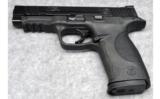 Smith& Wesson M&P 45 - 2 of 4