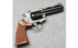 Colt Diamondback, .38 special - 1 of 7