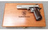 Smith & Wesson ~ SW1911 E Series ~ .45 ACP - 7 of 8