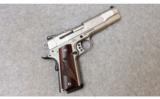 Smith & Wesson ~ SW1911 E Series ~ .45 ACP - 1 of 8