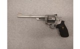 Smith & Wesson ~ 629-1 ~ .44 Mag - 2 of 4